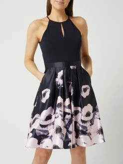 V.M. Cocktailkleid Mit Floralem Muster - Marineblau -Vila-shop 60s3elah750kme2eacq5akif9co30dq465646ia795b5akab6l3l8c9nap952k2h9opj0kqg8orj2cii993m2opnccqm6eb6cgr3ephkc4q6ce1n65j3iopj6sp32dr6c8sjge8