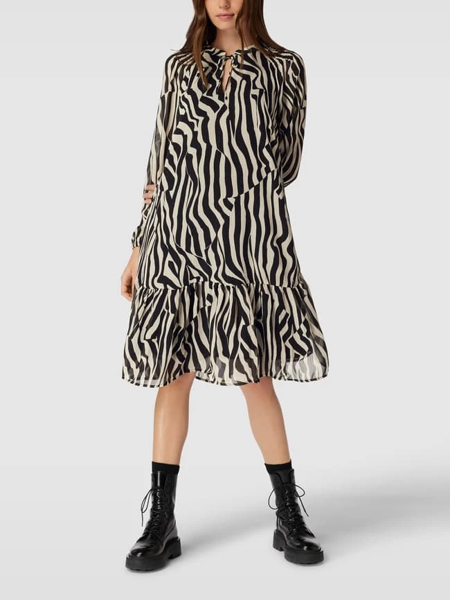 Kaffe Blusenkleid Mit Allover-Muster - Schwarz 4 Kaffe Blusenkleid Mit Allover-Muster - Schwarz – Bild 4