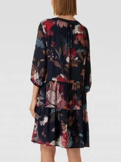 Betty Barclay Knielanges Kleid Mit Floralem Muster - Marineblau -Vila-shop 616j4dhm8l3l2cqe7184kci8acolchija9956ci9a183aca28h14aj286kq3elik6184ukq384pl8ci888o36d9hcdi6apb565i62p9kchhjgohlcko36pb1chhj2pb16sq6aog
