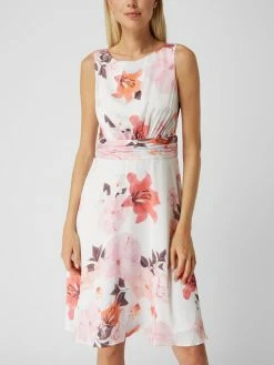 Christian Berg Cocktail Cocktailkleid Mit Floralem Muster - Ecru -Vila-shop 658lch1palak8ea5a0qjgga58h2kacpp8p54cchh64qkgi2k8ko48eaj6913ijil64sk6ji86h550k2d60o38cr1cgpjipj174q62dpk70r66e9oc8p3ac316pi6adb26crj4c0