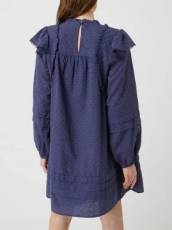 Atelier Reve Kleid Mit Lochstickerei Modell 'Irestee' - Blau 9 Atelier Reve Kleid Mit Lochstickerei Modell 'Irestee' - Blau -Vila-shop 6p54ulag99a4oe266d458j2h8l334e9iah134ki76cqjadae852jadi7ahb4qkig614jce1n6l1lch1g88o3ee9i61ij4pj6cgqjic1kcoqjaoj4c5ij4e9ic8s3aeb465gm8p8