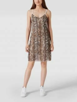 Vila-shop 25 Adidas Originals Minikleid Mit Muschelsaum - Offwhite