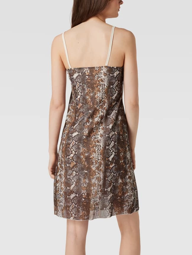 Adidas Originals Minikleid Mit Muschelsaum - Offwhite 5 Adidas Originals Minikleid Mit Muschelsaum - Offwhite – Bild 5