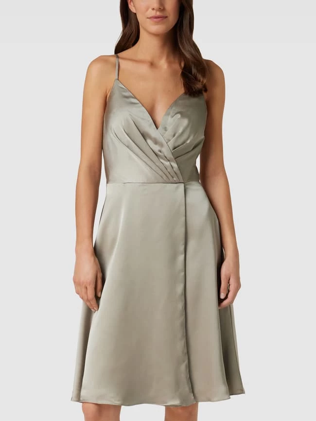 Luxuar Cocktailkleid Mit Herz-Ausschnitt - Hellgrün 4 Luxuar Cocktailkleid Mit Herz-Ausschnitt - Hellgrün – Bild 4