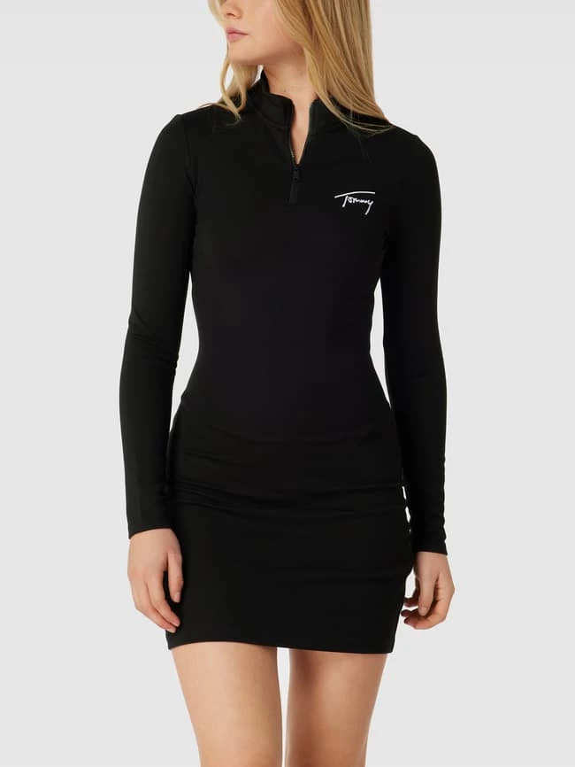 Tommy Jeans Minikleid Mit Label-Stitching Modell 'SIGNATURE BODYCON' - Schwarz 4 Tommy Jeans Minikleid Mit Label-Stitching Modell 'SIGNATURE BODYCON' - Schwarz – Bild 4
