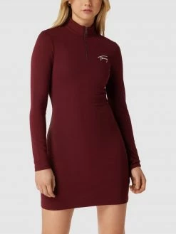 Tommy Jeans Minikleid Mit Label-Stitching Modell 'SIGNATURE BODYCON' - Bordeaux Rot -Vila-shop 8d1j8e248h44gdam692j2jpi694k6i296sqkgiq8ap634hik9l3kuchg94skci288l44gha58d14oi9n8h3m4ohoccr62e1hc8sm8cpk70p3co9n68pj8c1k65ijcp1k6co6cc8