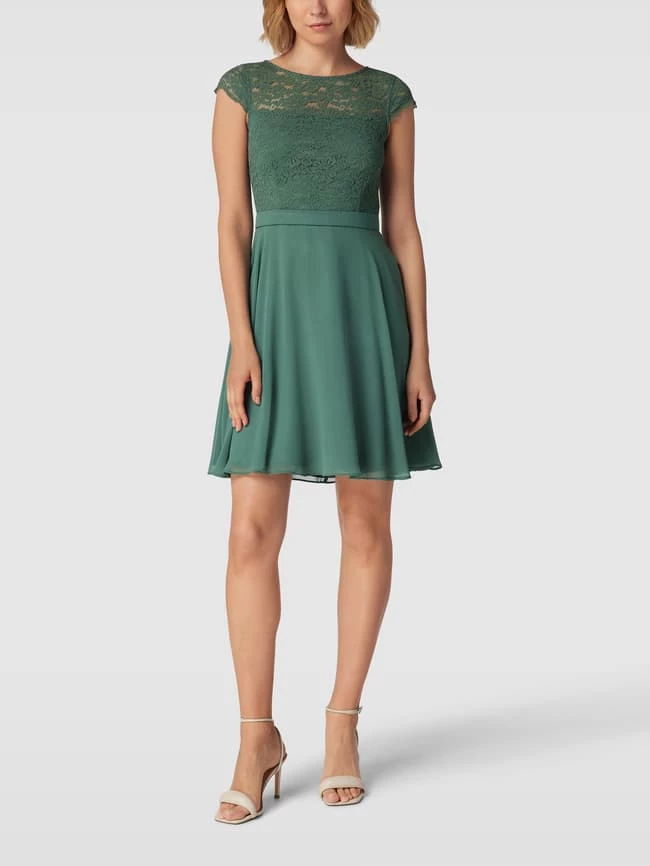 V.M. Cocktailkleid Mit Zierbesatz - Grün 1 V.M. Cocktailkleid Mit Zierbesatz - Grün