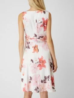 Christian Berg Cocktail Cocktailkleid Mit Floralem Muster - Ecru -Vila-shop 8so5cdqga1a54ihp9d8l8chm85150ki86p2j2d9i6t0kuiqf6p4kkjhk6h756l2g70q58la28os4slala4o3gc9ic5h30e9o69imcc1k6oom6ob461h68pb2cko68p1g6tj34do