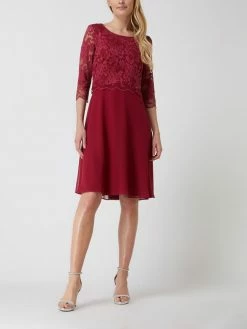 Vera Mont Cocktailkleid Aus Floraler Spitze Und Chiffon - Kirschrot