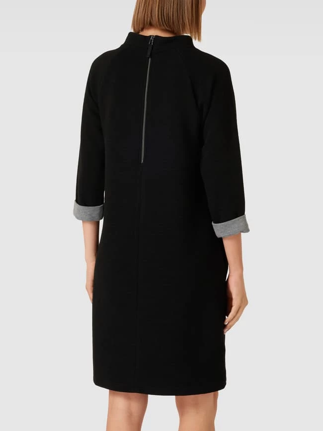 Betty Barclay Knielanges Kleid Mit Strukturmuster - Schwarz 5 Betty Barclay Knielanges Kleid Mit Strukturmuster - Schwarz – Bild 5