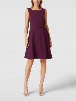 Paradi Kleid Mit Rundhalsausschnitt - Aubergine