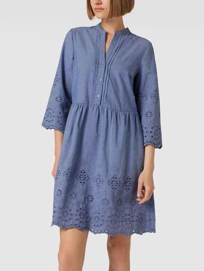 Jake*s Collection Knielanges Kleid Mit Lochstickerei - Jeans 4 Jake*s Collection Knielanges Kleid Mit Lochstickerei - Jeans – Bild 4