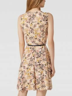 Montego Kleid Mit Floralem Allover-Muster - Sand -Vila-shop a11j8h296h8ksi1j6d5j8hi188rl0kqm9t844e28agskkgq59cs4ujiaa58kqiim8paj2jid90pjcka374o3gor16hhmadb56hij4c9k61i32e1k6dgj2cb260qj8dhi6hj3ec8