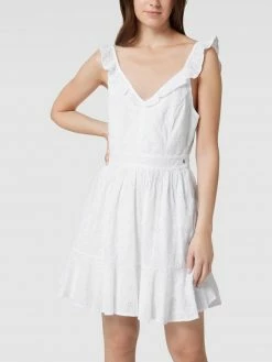 Guess Minikleid Mit Floralem Lochstickmuster - Weiß 8 Guess Minikleid Mit Floralem Lochstickmuster - Weiß -Vila-shop a54kihq96d3l8j22ada3ih1k8so4oh229p0l4c23913jekql9csl6chi8963glhn9p754h2bad4jagaa6h3j0o9k61ijccpm6dgm2d9k6so68e3360oj4phkcop36d1n64r3ec8