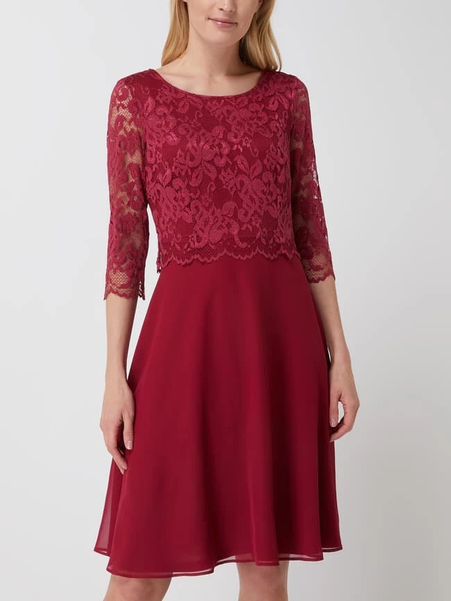 Vera Mont Cocktailkleid Aus Floraler Spitze Und Chiffon - Kirschrot 4 Vera Mont Cocktailkleid Aus Floraler Spitze Und Chiffon - Kirschrot – Bild 4