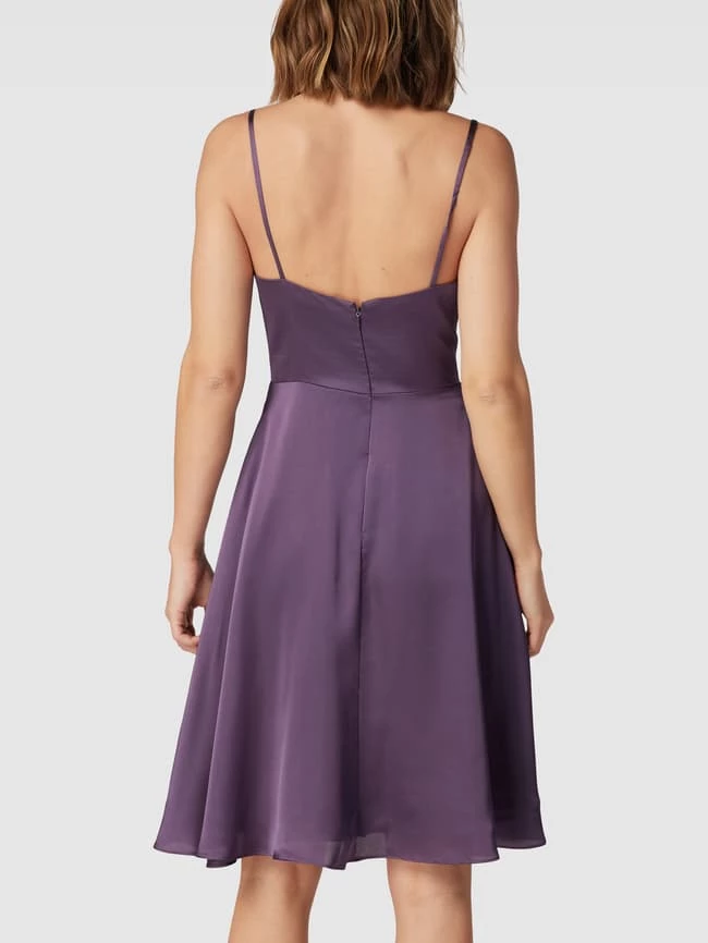 Luxuar Cocktailkleid Mit Wasserfall-Ausschnitt - Mauve 5 Luxuar Cocktailkleid Mit Wasserfall-Ausschnitt - Mauve – Bild 5