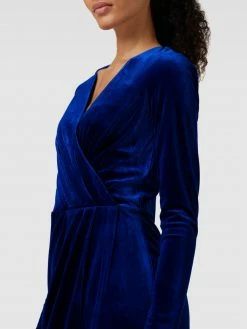MbyM Kleid Mit V-Ausschnitt Modell 'MADENA' - Royalblau 7 MbyM Kleid Mit V-Ausschnitt Modell 'MADENA' - Royalblau -Vila-shop ah63gghia984cdid98qjah1g9175ac2e9sr44e1p8p730ji8693ksl1n99256ka49d8kgcia8hb4odab6go32e1l68r30p9n68sm8p1kc8sjgob5cormaob561gj8cphcor64c8